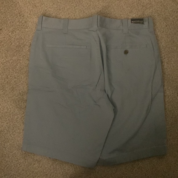 J Crew Mercantile Flex Mens Shorts - 32” waist, 9” inseam - Picture 4 of 7